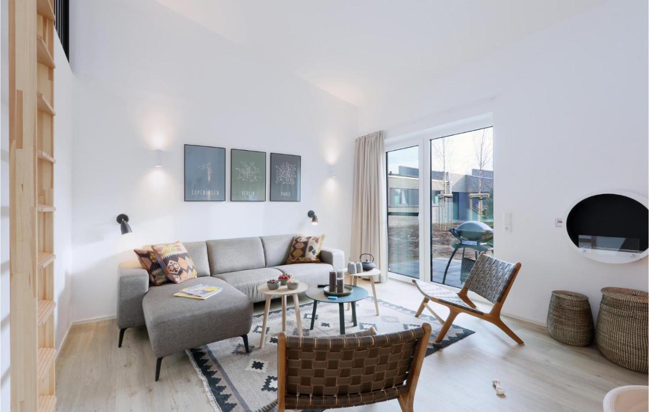 Stunning Home In Lembruch-Duemmer See With Wifi Eksteriør billede