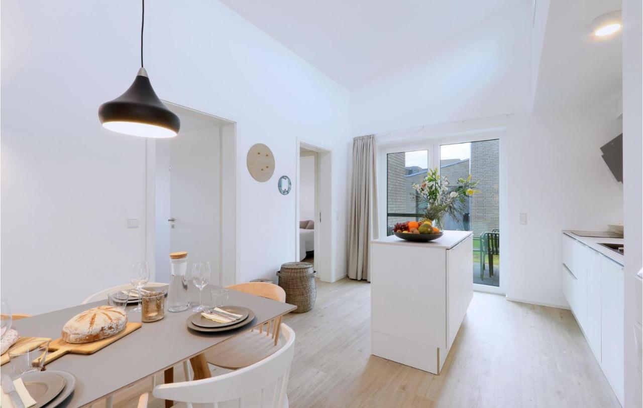 Stunning Home In Lembruch-Duemmer See With Wifi Eksteriør billede