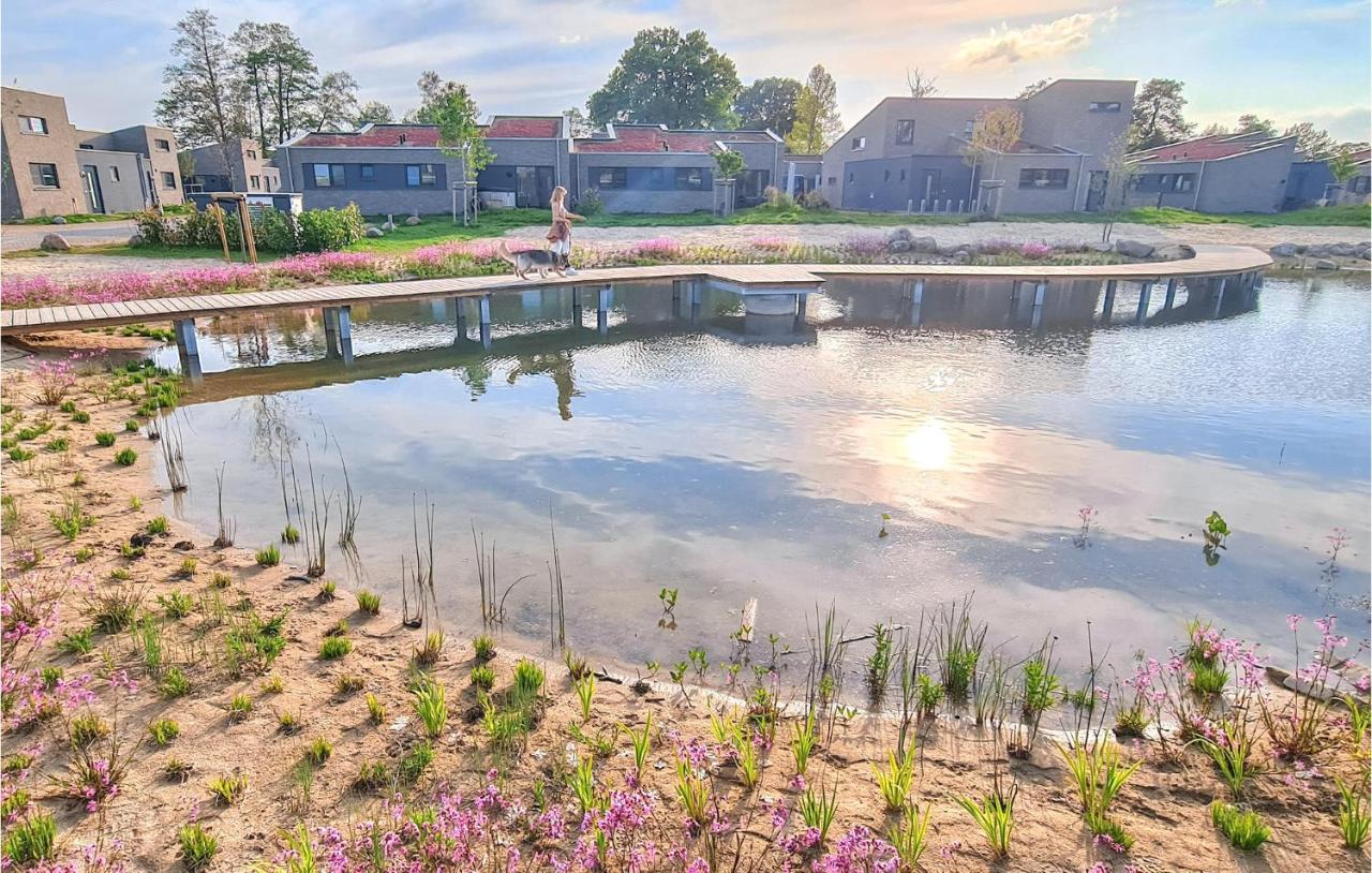 Stunning Home In Lembruch-Duemmer See With Wifi Eksteriør billede